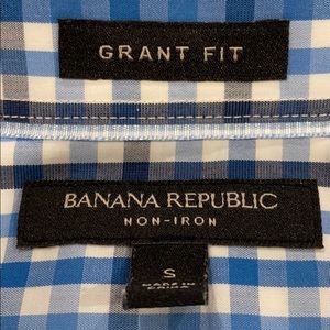 Men’s Banana Republic Size Small Dress Shirt